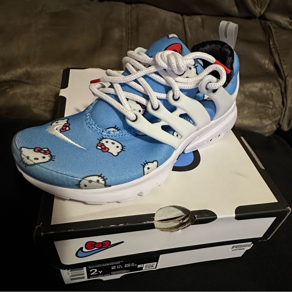 Nike Presto x Hello Kitty Kids Shoes Blue/White Size 2Y